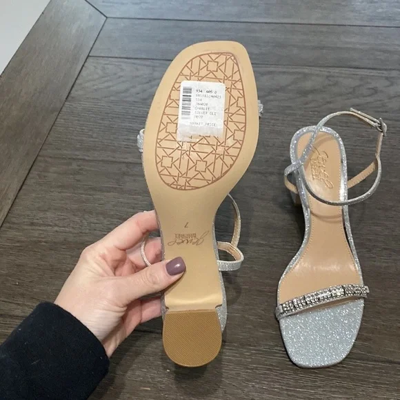 NWT Jewel Badgley Mischka Silver jewel dressy block heels | Size 7 - Picture 8 of 13